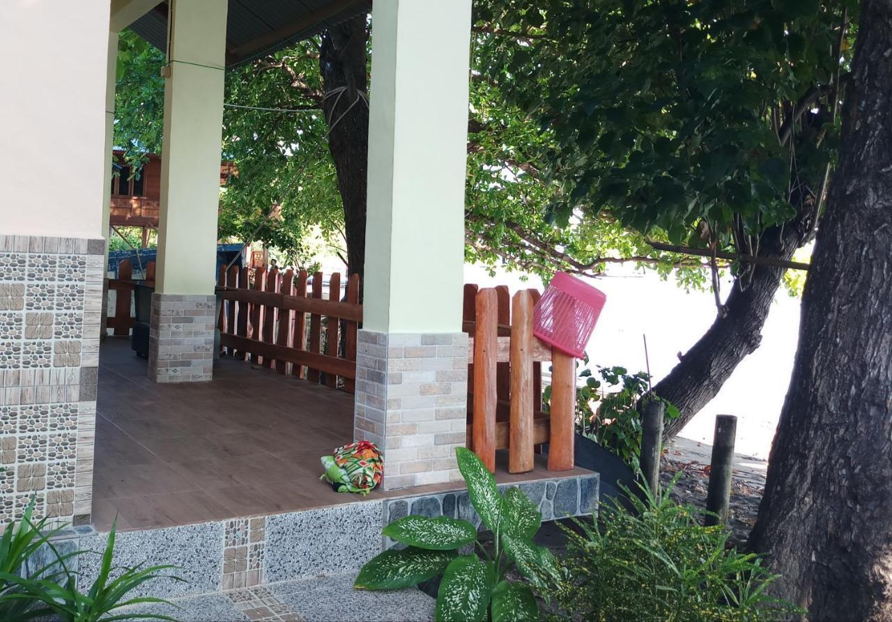 Lena House Flores Hitokalak 外观 照片