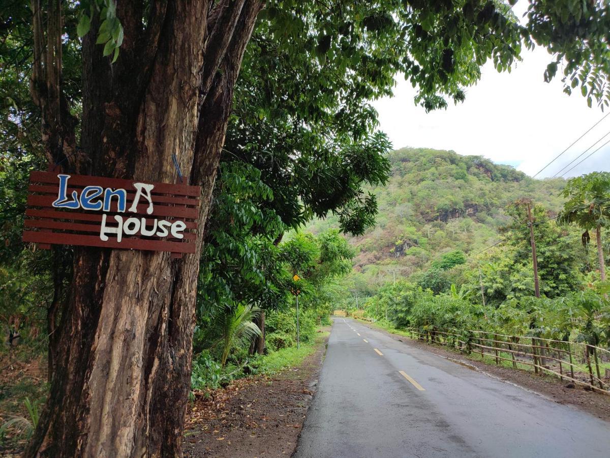 Lena House Flores Hitokalak 外观 照片